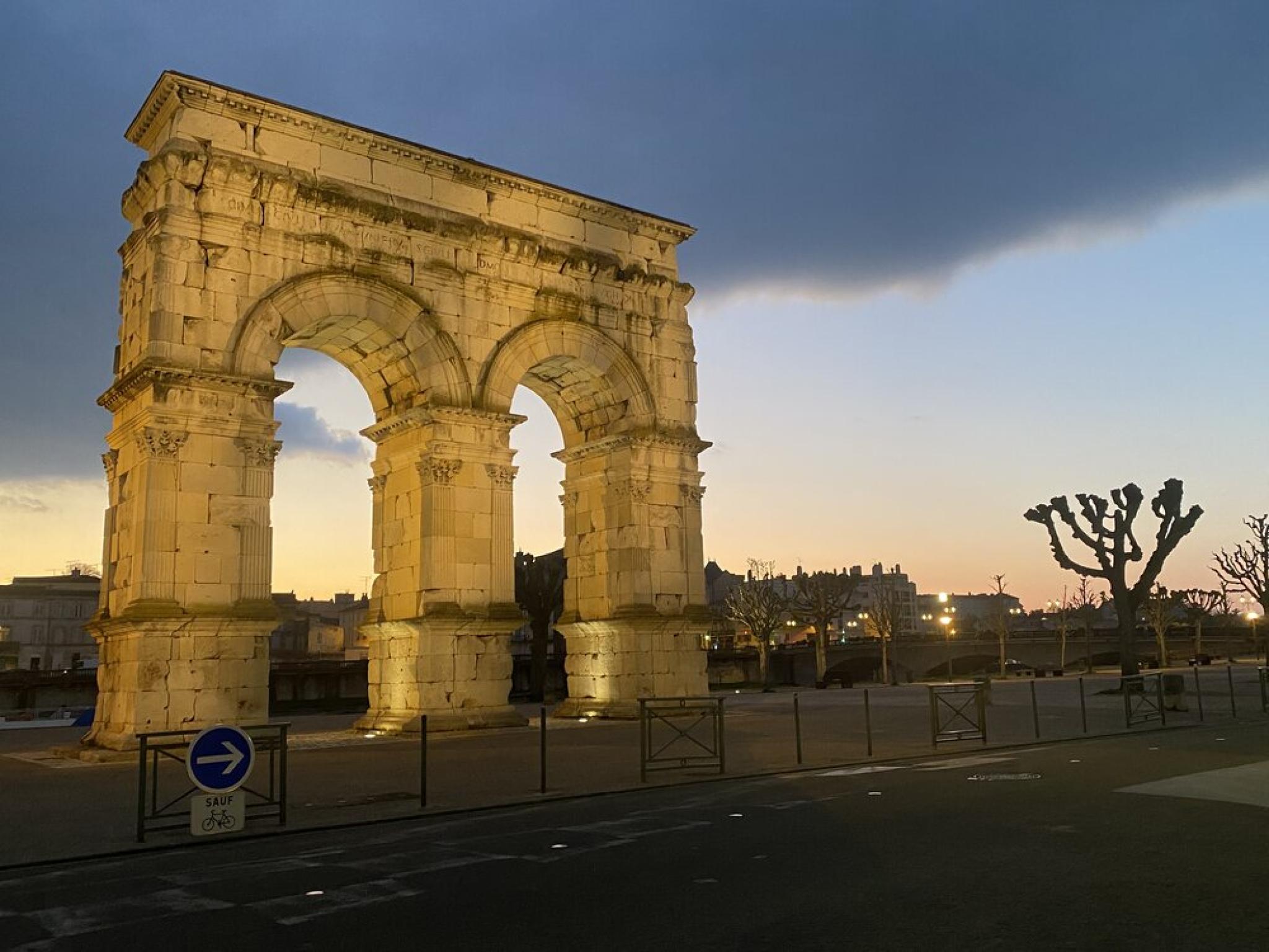 Arc de Germanicus, Saintes